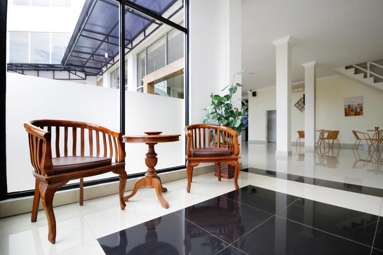 Airy Syariah Mistar Cokrokusumo 29A Banjarbaru Exteriör bild